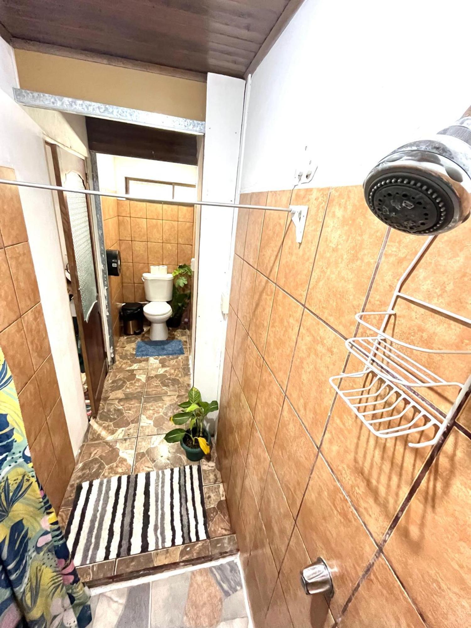 Cheap Hostel Quepos Kültér fotó