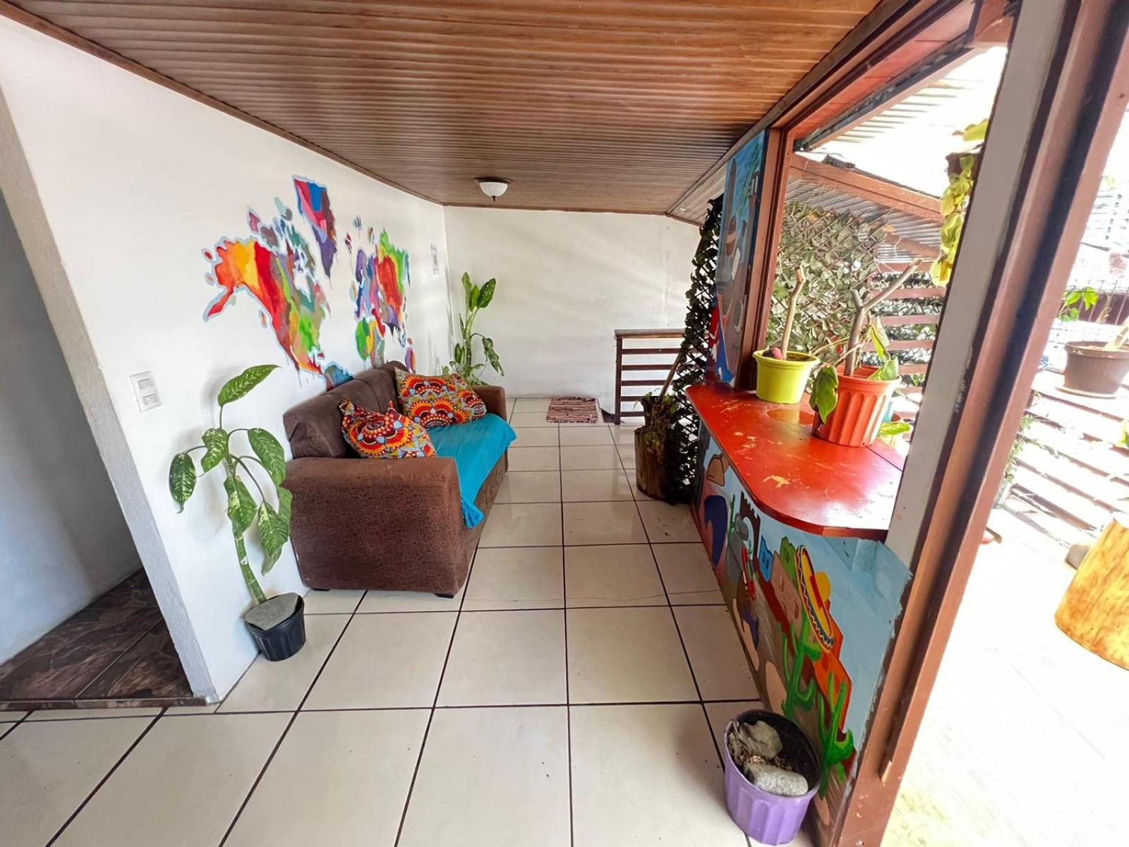 Cheap Hostel Quepos Kültér fotó
